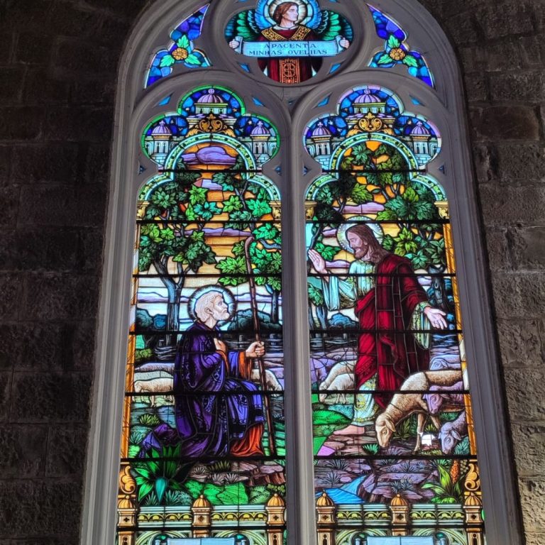 Foto real de Igreja Matriz de Gramado - Paróquia São Pedro